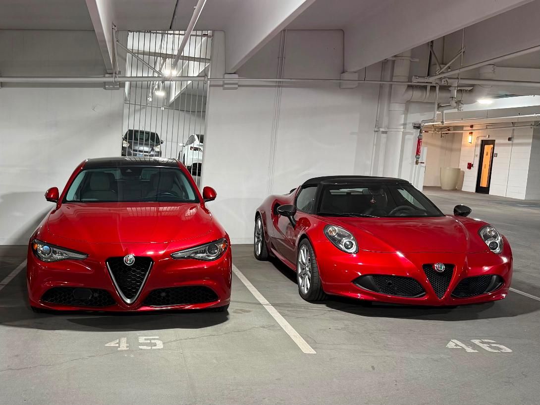 Steve Shee's Giulia & 4C
